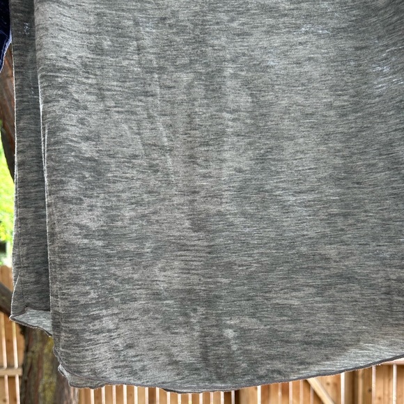 Alternative Colorado ♥️ Love 3/4 Sleeve Rounded Hem Burnout Shirt Top Medium - Picture 5 of 12